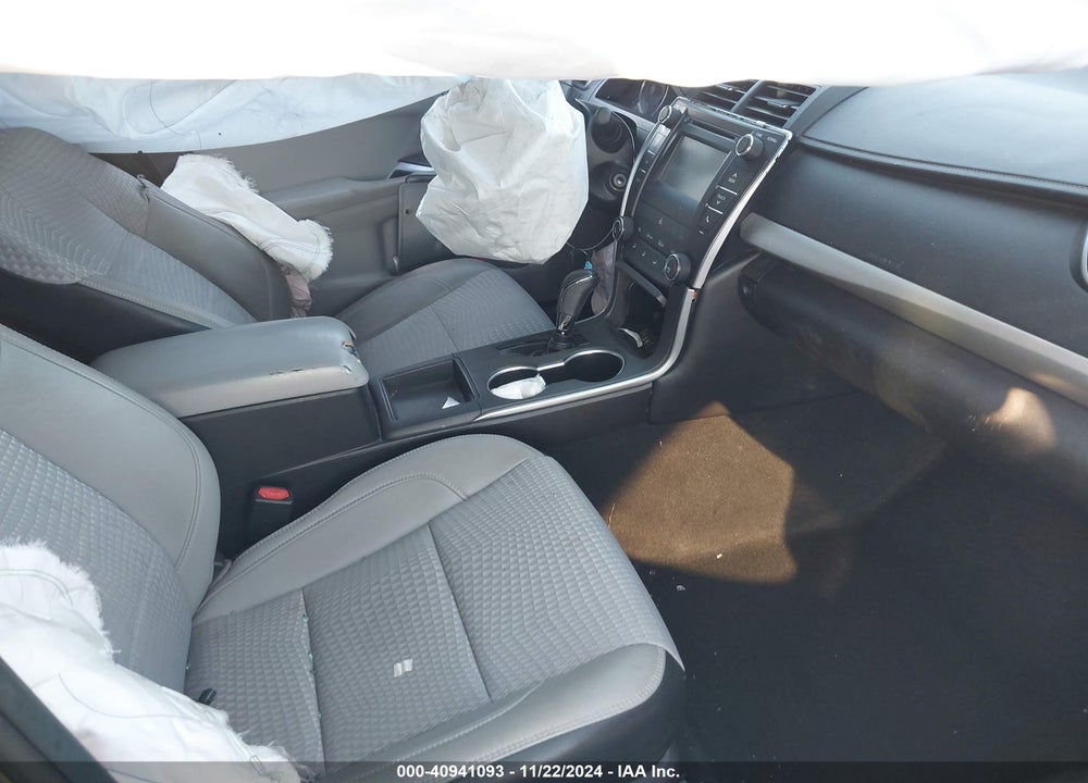 2015 TOYOTA CAMRY SE VIN: 4T1BF1FK0FU984320