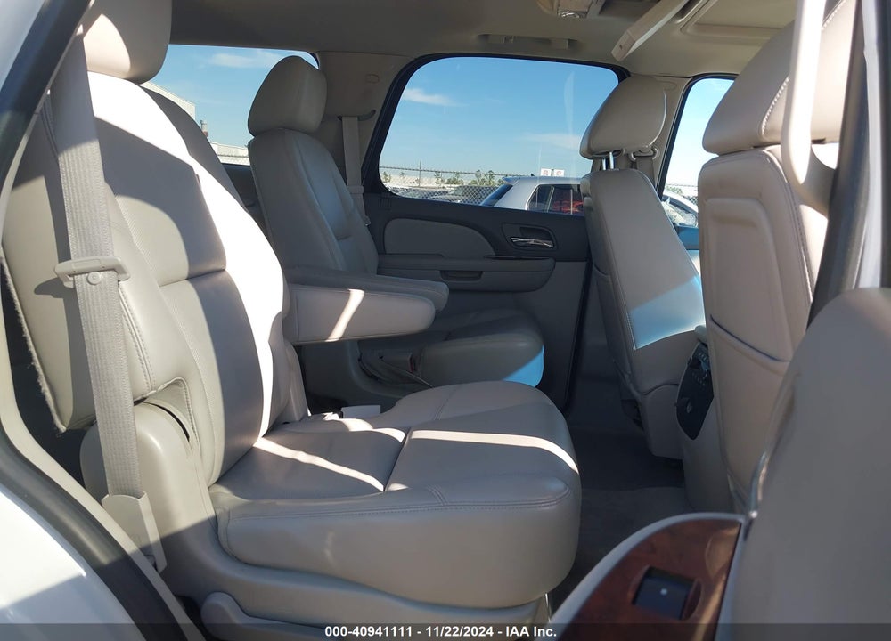 2014 CHEVROLET TAHOE LTZ VIN: 1GNSKCE06ER203241