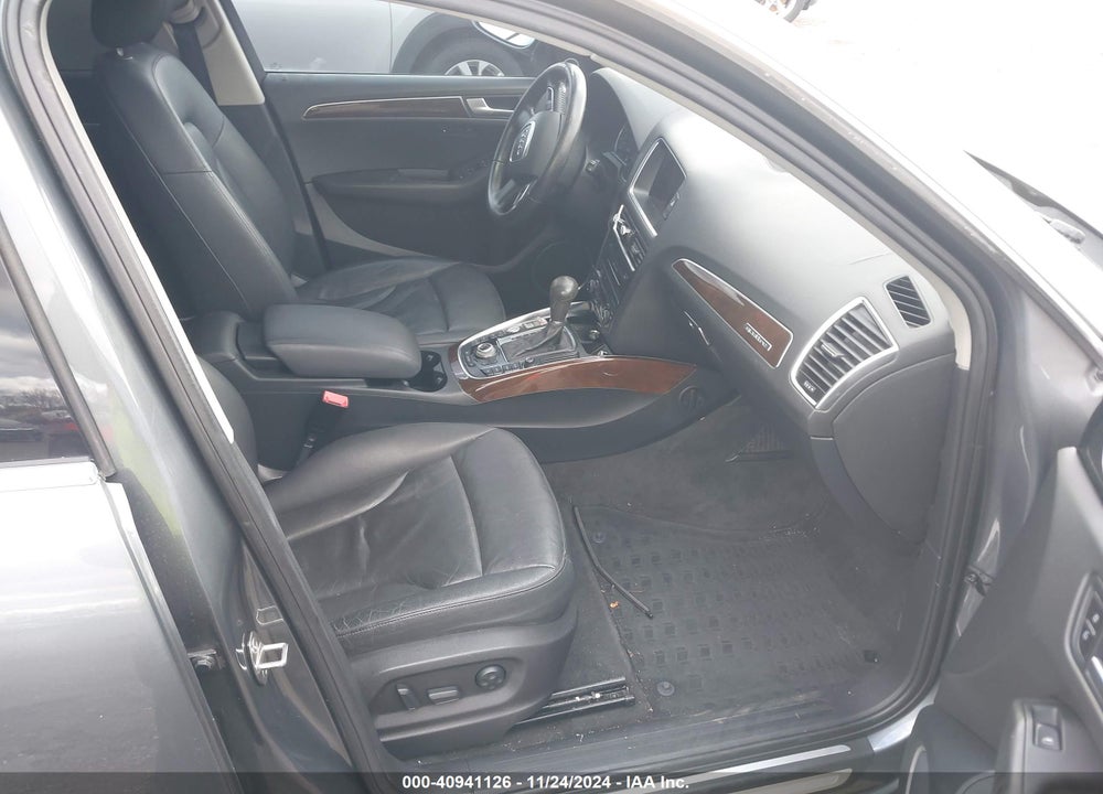 2012 AUDI Q5 2.0T PREMIUM VIN: WA1LFAFP5CA138664