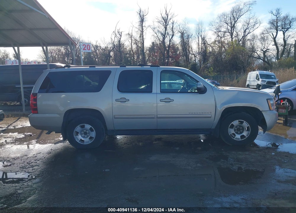 2007 CHEVROLET SUBURBAN 1500 LT VIN: 3GNFK16357G201935