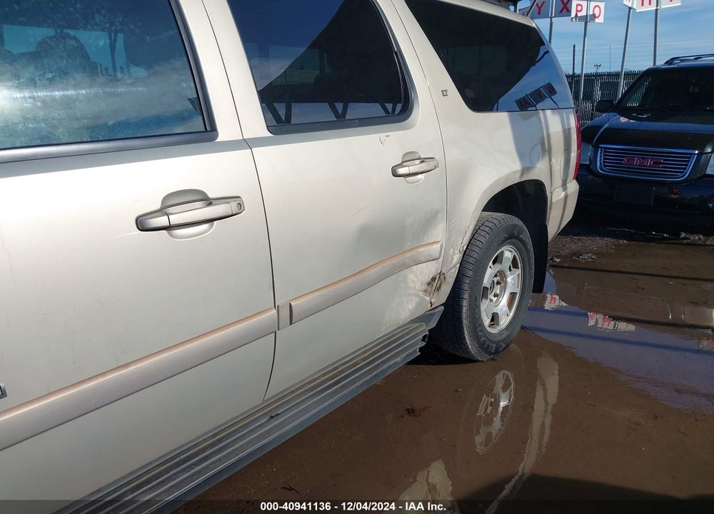 2007 CHEVROLET SUBURBAN 1500 LT VIN: 3GNFK16357G201935