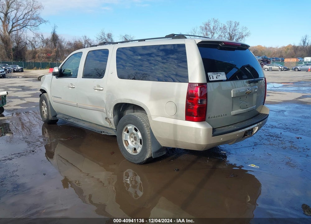 2007 CHEVROLET SUBURBAN 1500 LT VIN: 3GNFK16357G201935