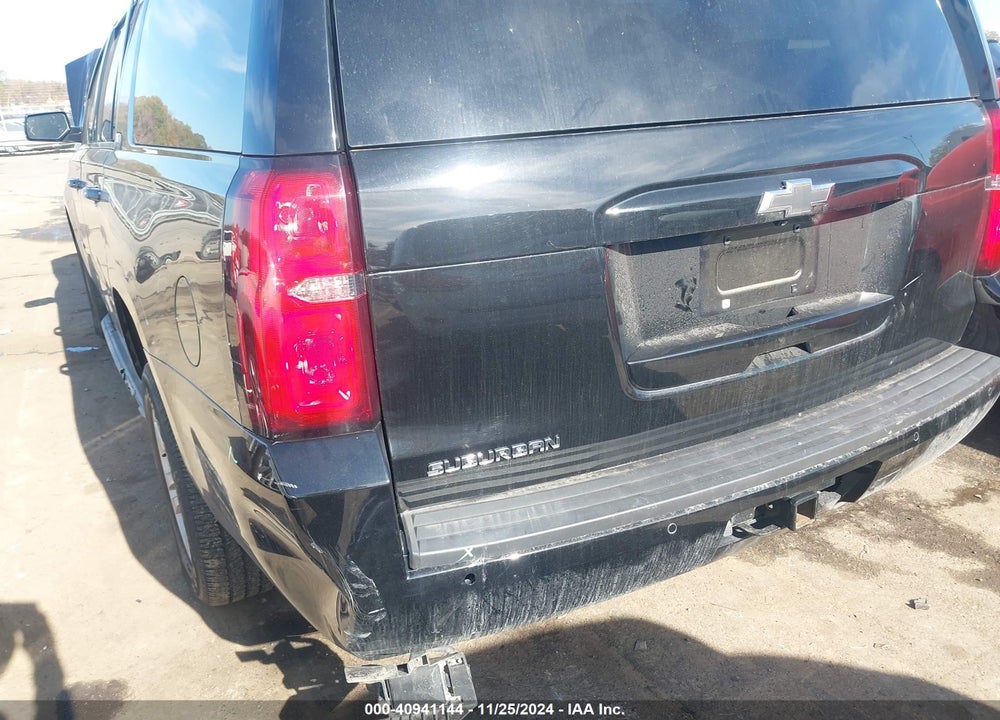 2015 CHEVROLET SUBURBAN 1500 LT VIN: 1GNSCJKC1FR672321