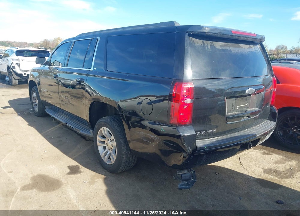 2015 CHEVROLET SUBURBAN 1500 LT VIN: 1GNSCJKC1FR672321
