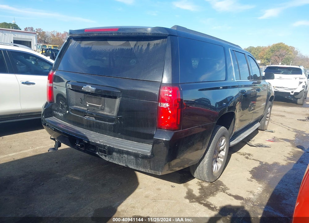 2015 CHEVROLET SUBURBAN 1500 LT VIN: 1GNSCJKC1FR672321