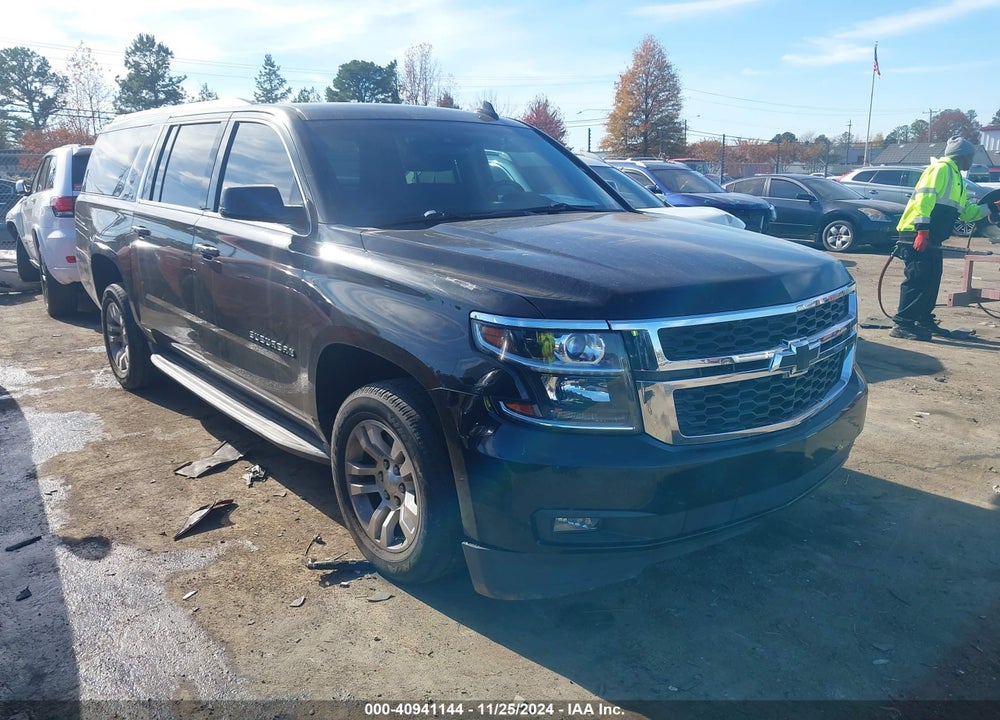 2015 CHEVROLET SUBURBAN 1500 LT VIN: 1GNSCJKC1FR672321