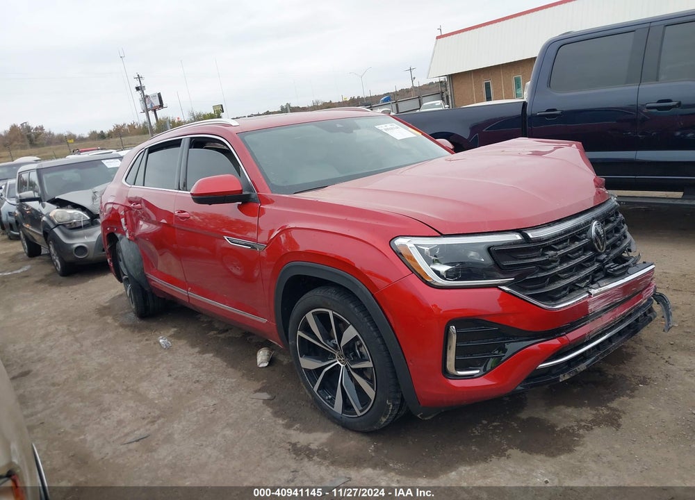 2024 VOLKSWAGEN ATLAS CROSS SPORT 2.0T SEL PREMIUM R-LINE VIN: 1V2FE2CA0RC233172