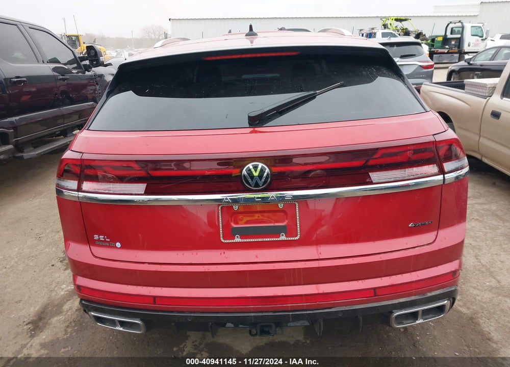 2024 VOLKSWAGEN ATLAS CROSS SPORT 2.0T SEL PREMIUM R-LINE VIN: 1V2FE2CA0RC233172