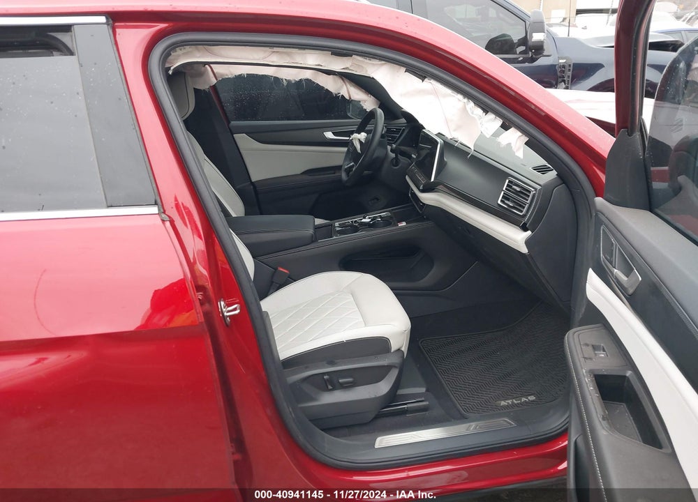 2024 VOLKSWAGEN ATLAS CROSS SPORT 2.0T SEL PREMIUM R-LINE VIN: 1V2FE2CA0RC233172