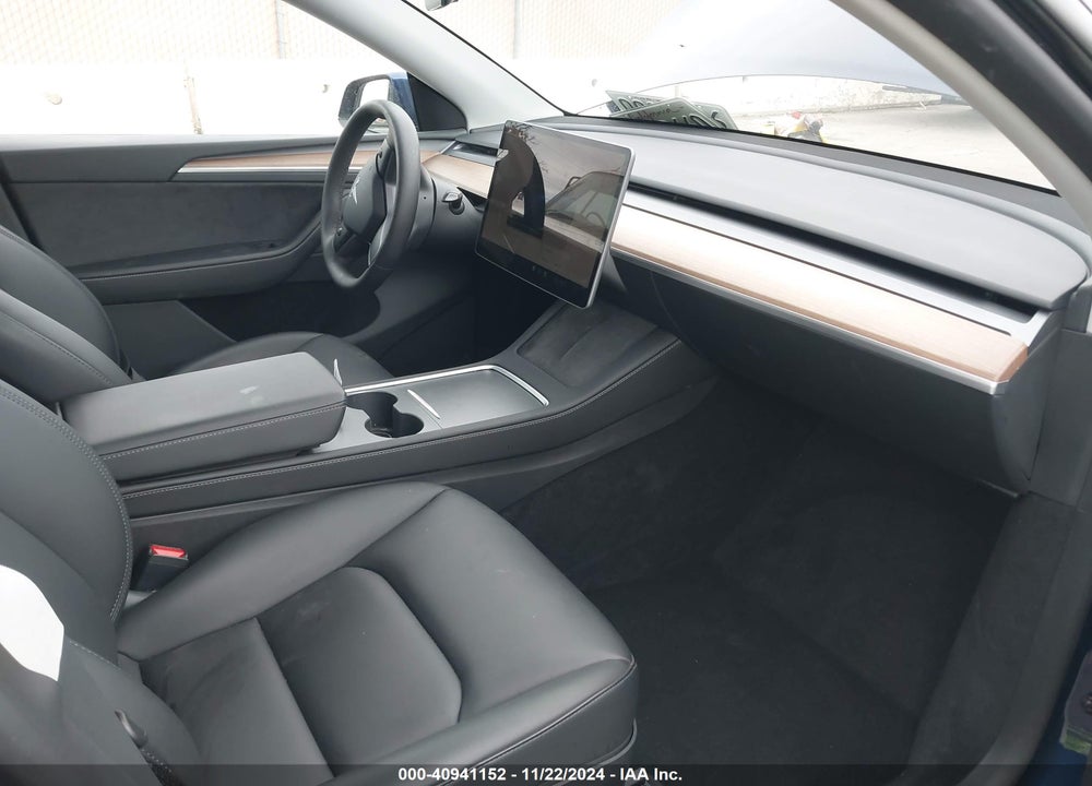 2023 TESLA MODEL Y AWD/LONG RANGE DUAL MOTOR ALL-WHEEL DRIVE VIN: 7SAYGDEE5PA122567