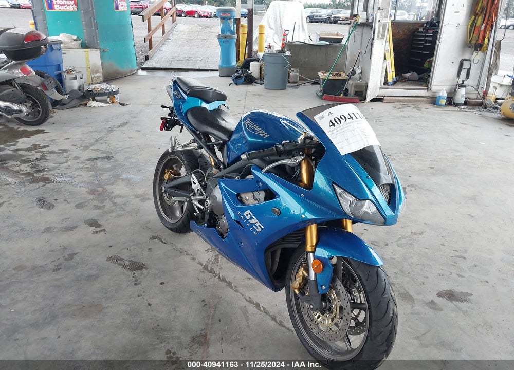 2008 TRIUMPH MOTORCYCLE DAYTONA 675 VIN: SMTD00NS98J318816