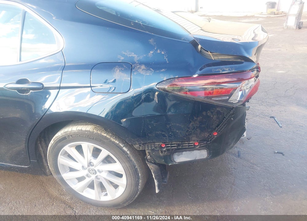 2021 TOYOTA CAMRY LE AWD VIN: 4T1C11BK1MU024297