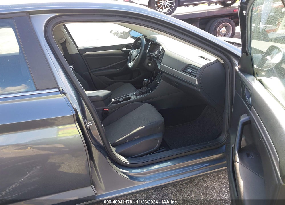 2019 VOLKSWAGEN JETTA 1.4T R-LINE/1.4T S/1.4T SE VIN: 3VWC57BU7KM233510