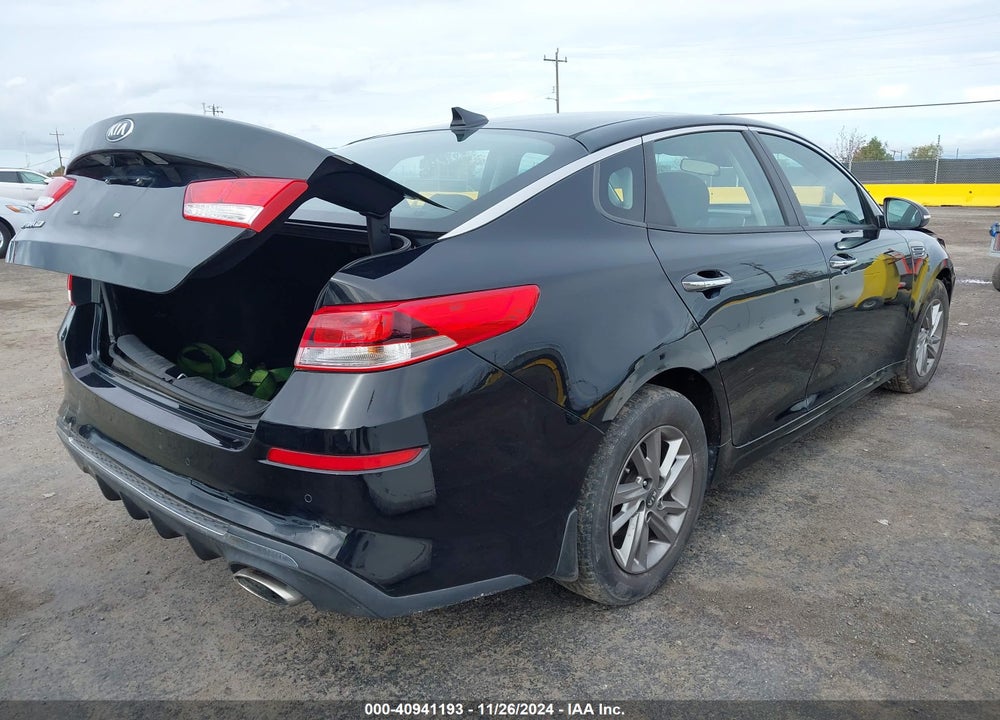 2019 KIA OPTIMA LX VIN: 5XXGT4L3XKG307342