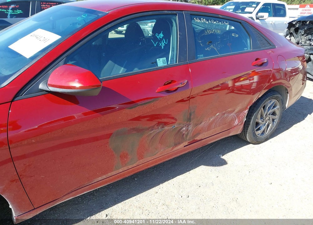 2024 HYUNDAI ELANTRA SEL VIN: KMHLM4DG9RU745136
