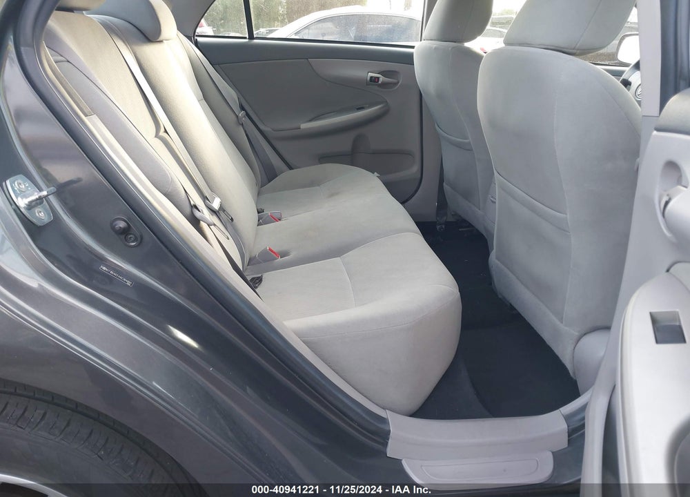 2010 TOYOTA COROLLA LE VIN: 2T1BU4EE4AC364891