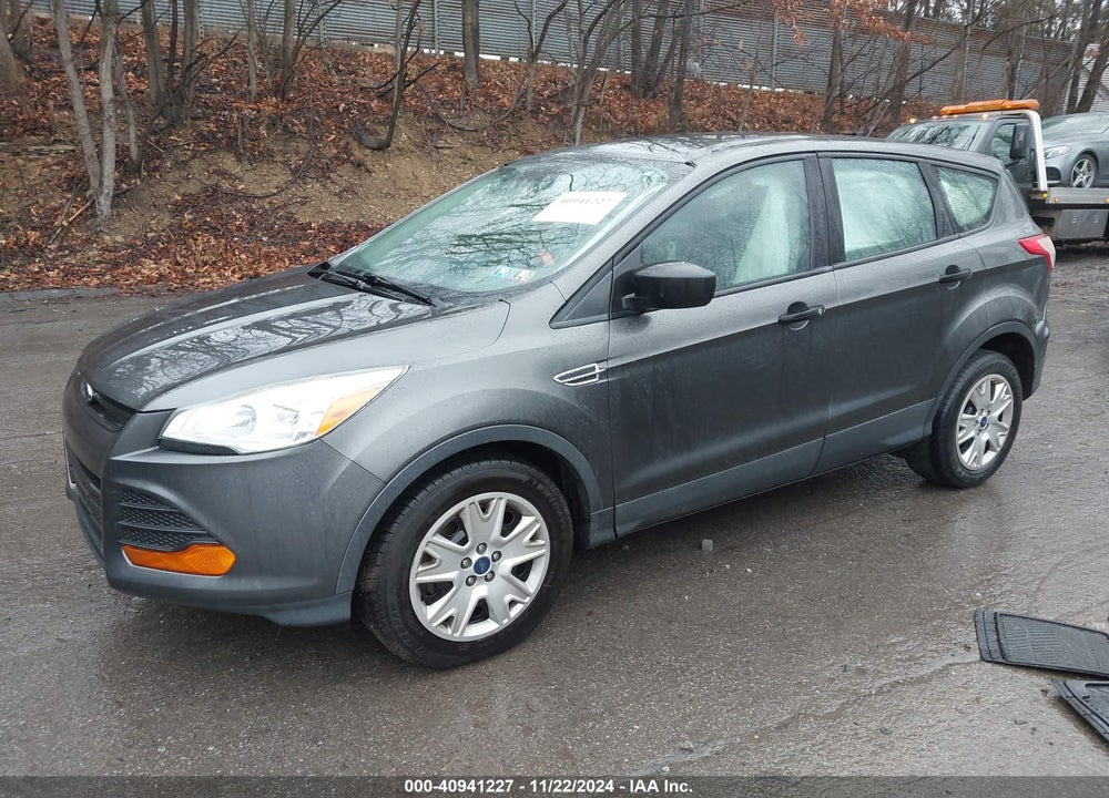 2015 FORD ESCAPE S VIN: 1FMCU0F76FUC66271
