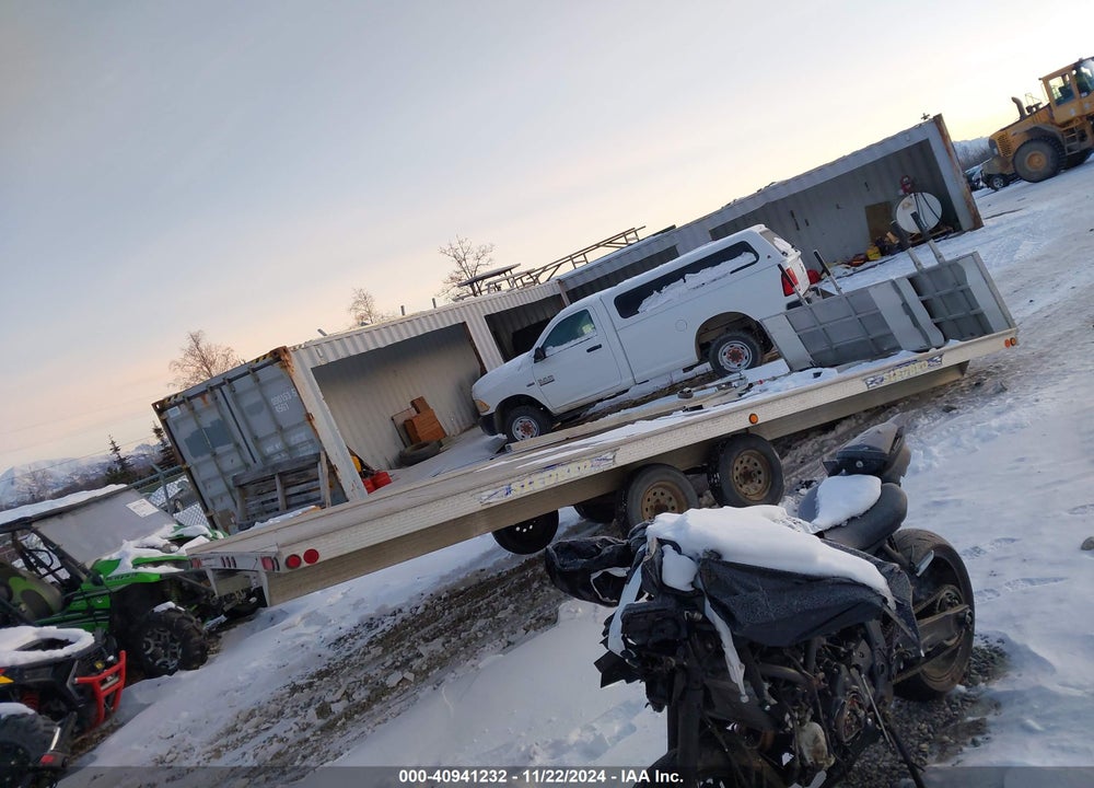 2004 NEWAIRE 24 FT SLEDBED VIN: 5A8MU272142030063