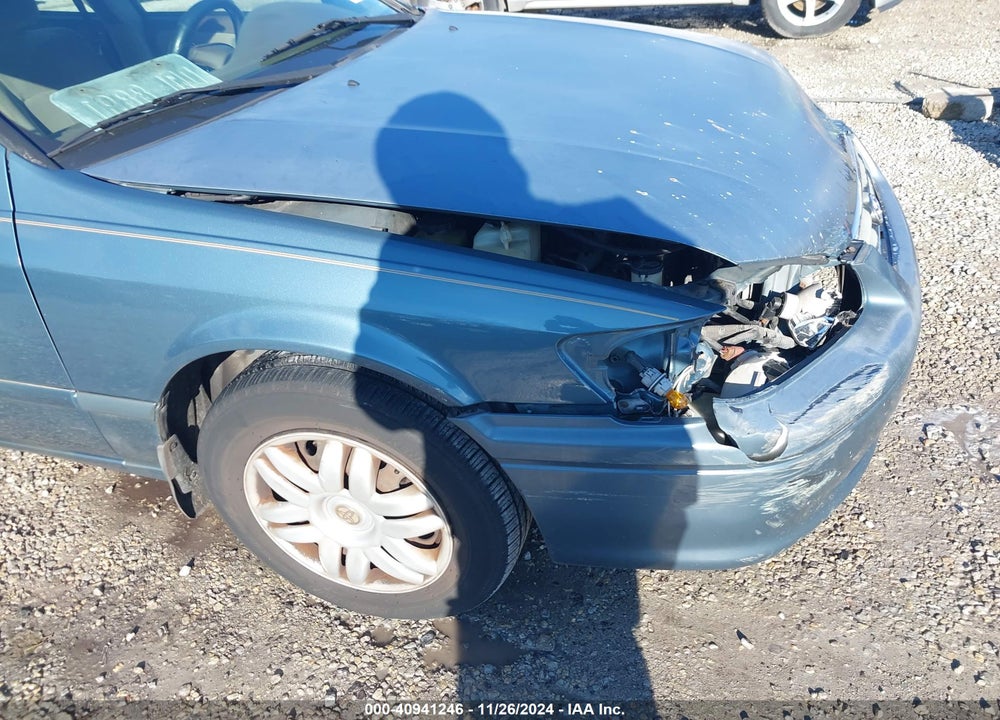 2000 TOYOTA CAMRY LE VIN: 4T1BG22K4YU759121