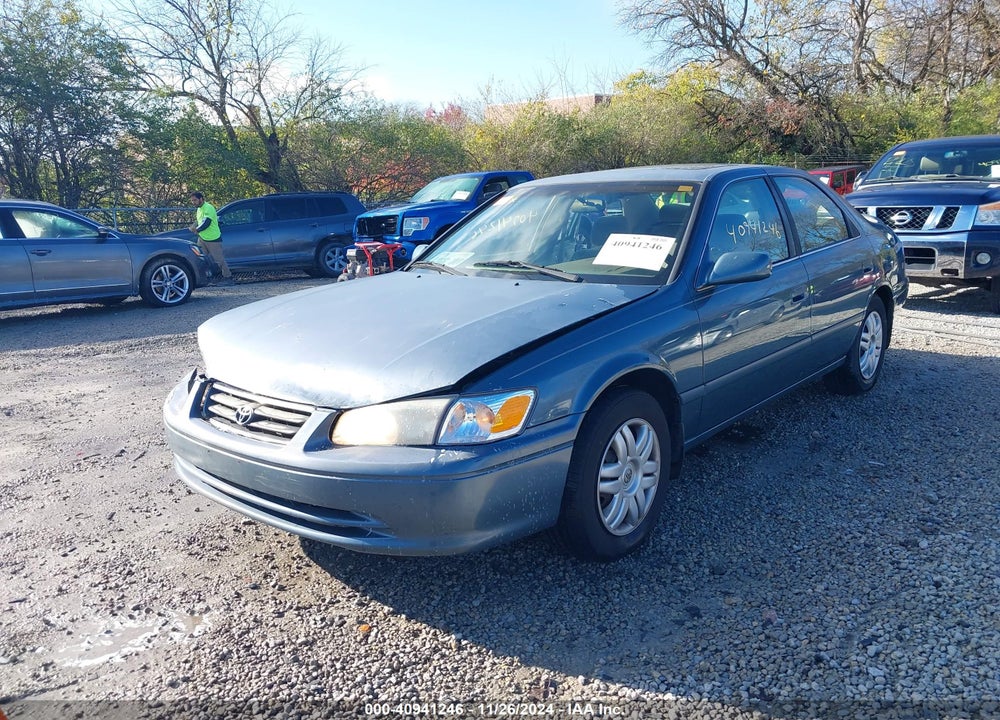 2000 TOYOTA CAMRY LE VIN: 4T1BG22K4YU759121