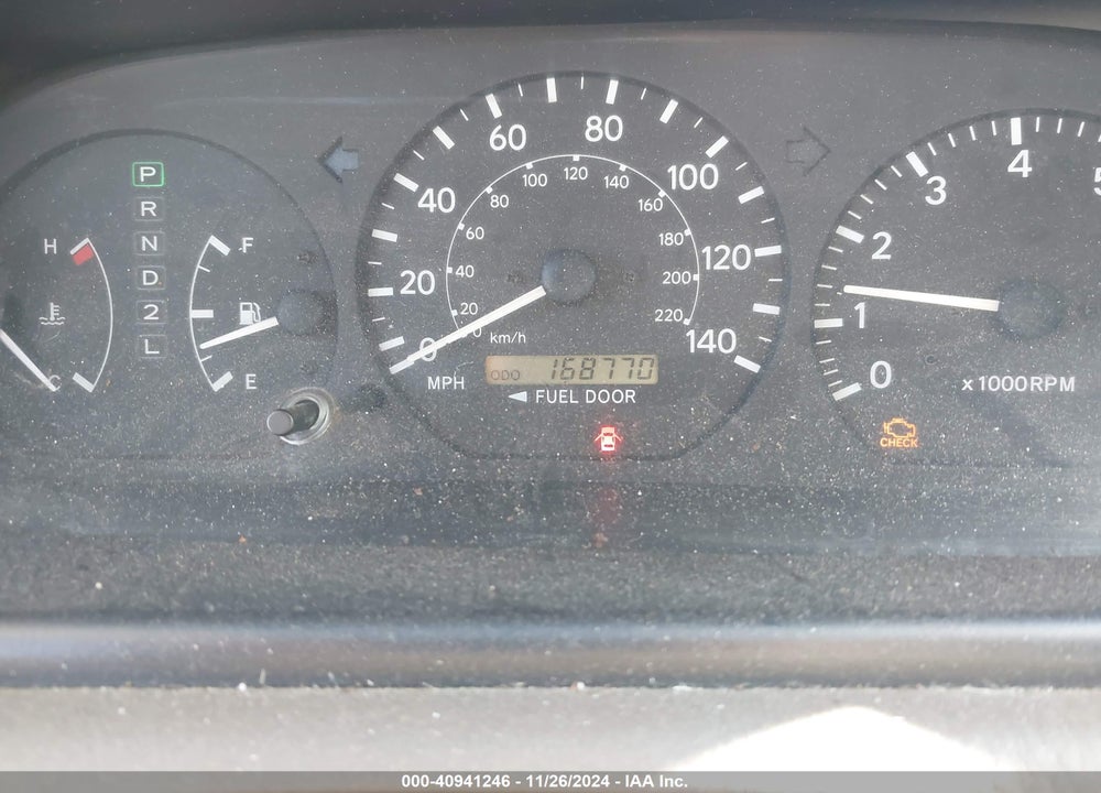 2000 TOYOTA CAMRY LE VIN: 4T1BG22K4YU759121