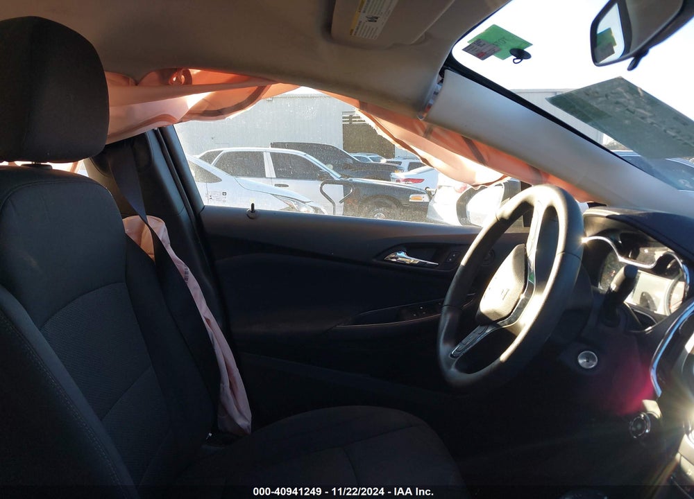 2018 CHEVROLET CRUZE VIN: 1G1BE5SM8J7247422