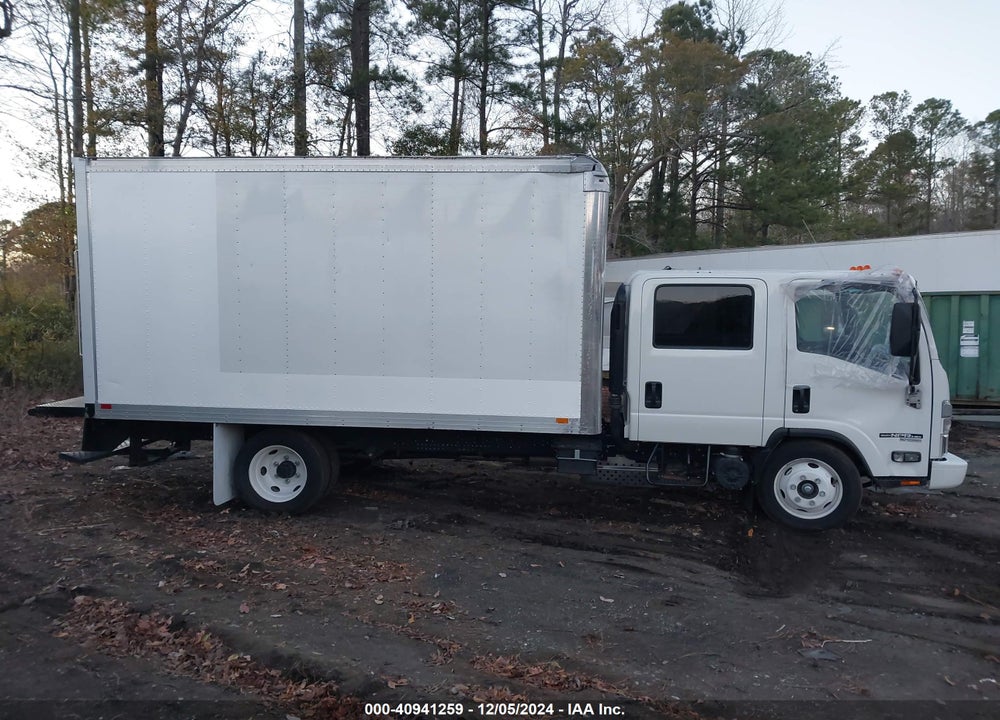 2024 ISUZU NPR HD VIN: 54DC4J1D5RS204458