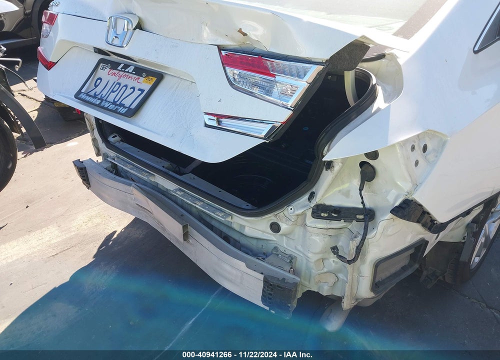 2020 HONDA ACCORD VIN: 1HGCV1F15LA075426