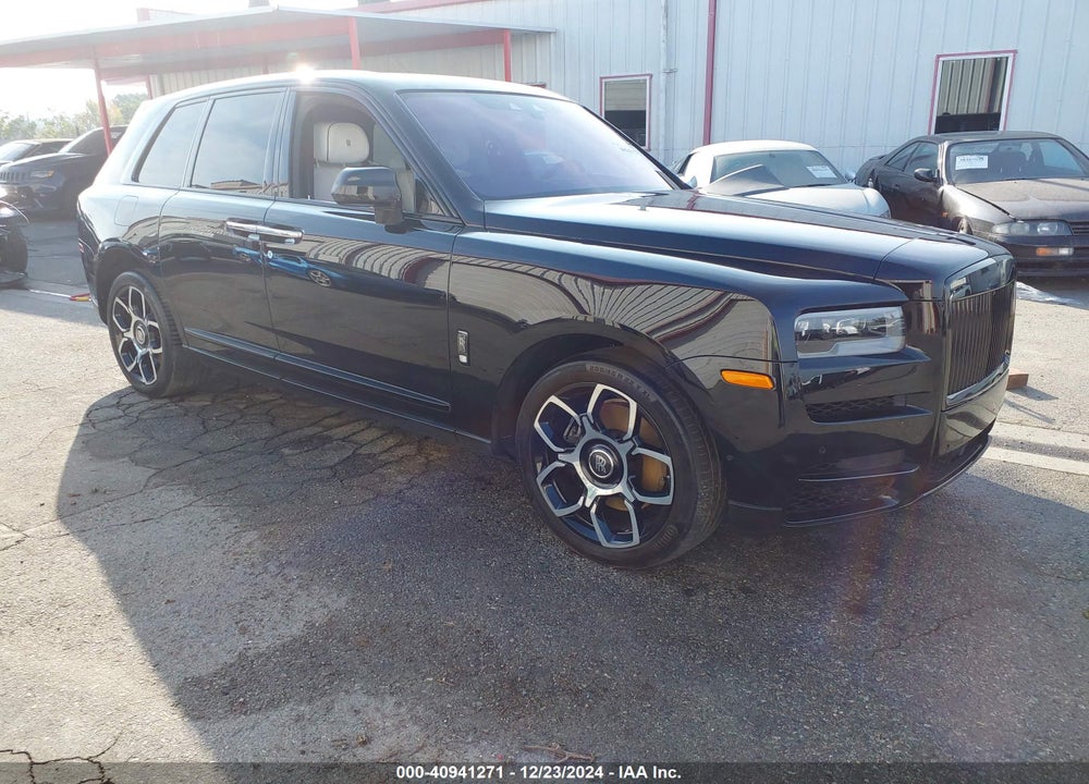2023 ROLLS-ROYCE CULLINAN VIN: SLATV8C02PU215141