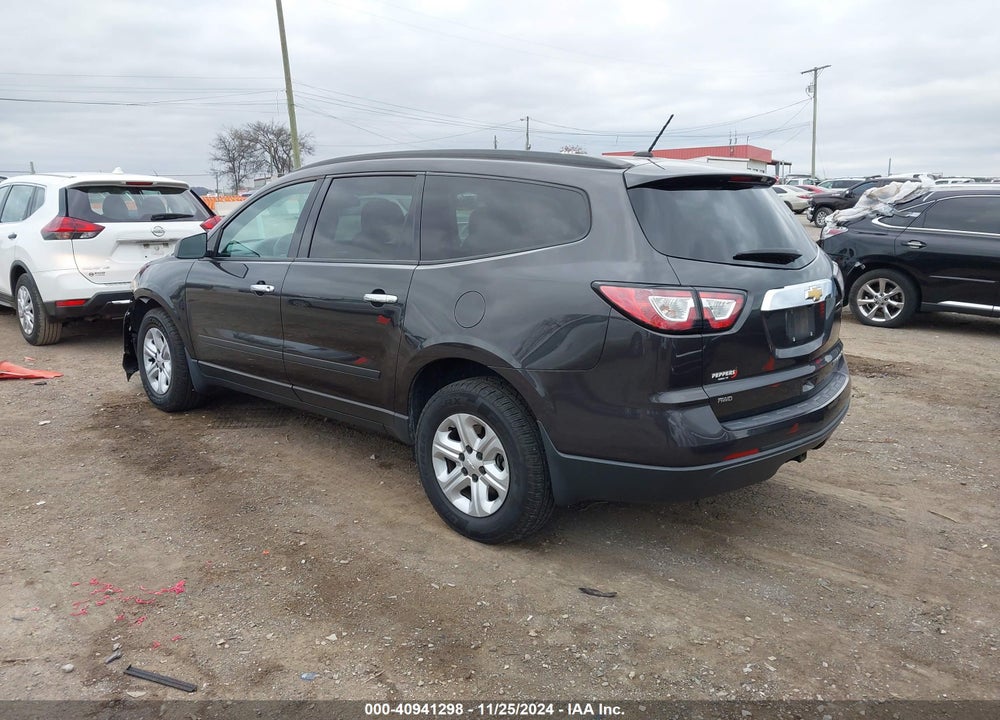2015 CHEVROLET TRAVERSE LS VIN: 1GNKVFED0FJ282465