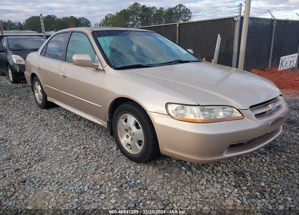 2001 HONDA ACCORD 3.0 EX VIN: 1HGCG16501A043736