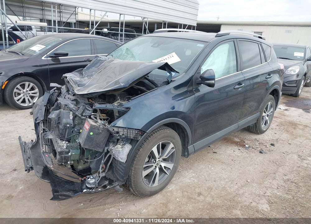 2017 TOYOTA RAV4 XLE VIN: 2T3WFREV7HW380950