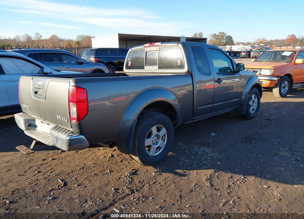 2007 NISSAN FRONTIER SE VIN: 1N6AD06W07C411232
