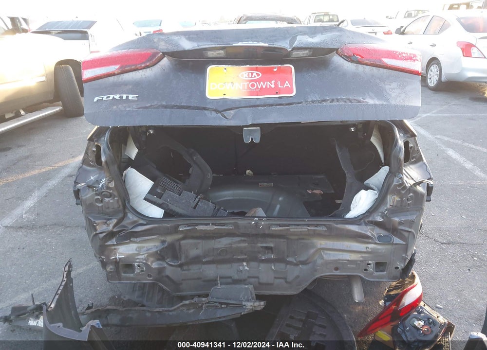 2017 KIA FORTE LX VIN: 3KPFK4A73HE130381