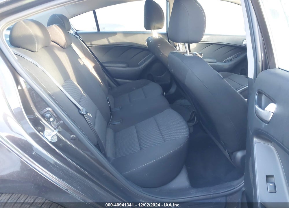 2017 KIA FORTE LX VIN: 3KPFK4A73HE130381