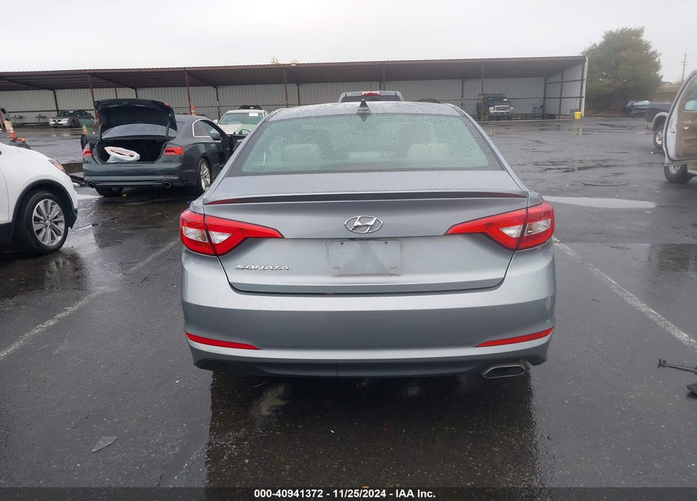 2016 HYUNDAI SONATA SE VIN: 5NPE24AF5GH400224