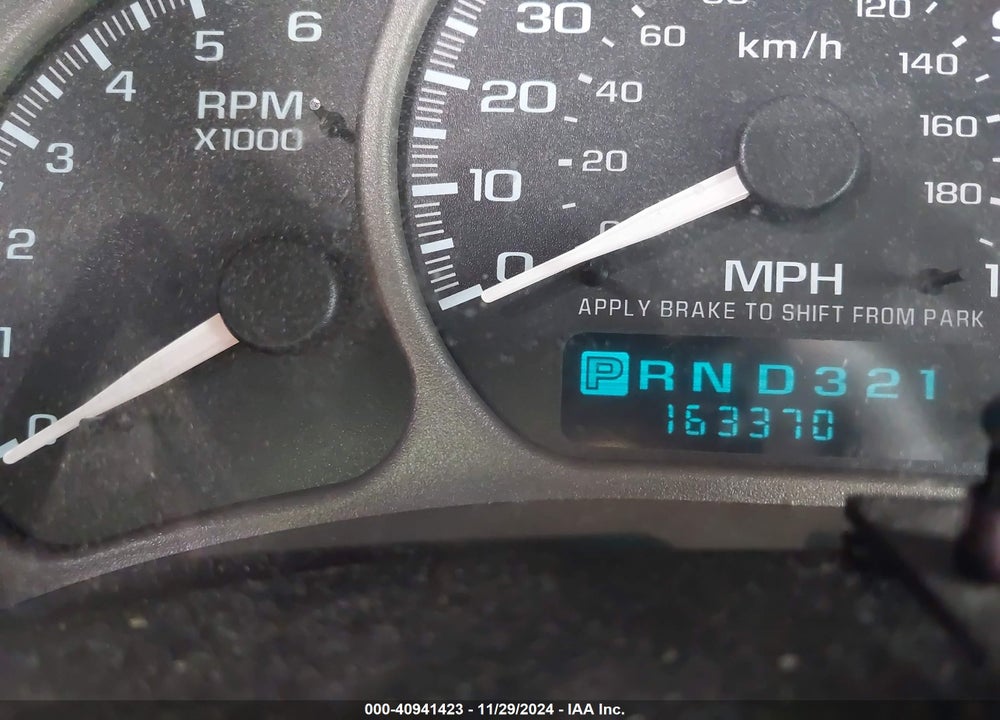 2002 GMC YUKON XL 1500 DENALI VIN: 1GKFK66U82J329757