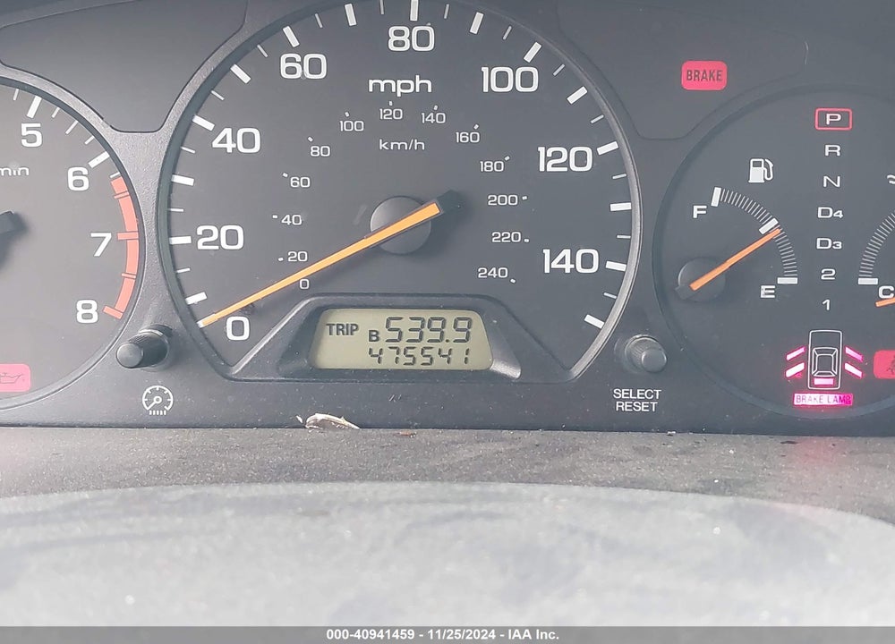 2001 HONDA ACCORD 2.3 LX VIN: JHMCG665X1C014422