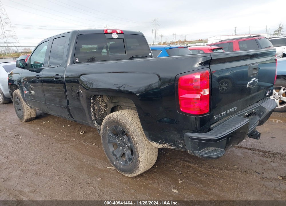 2018 CHEVROLET SILVERADO 1500 2LT VIN: 1GCVKREC1JZ325695
