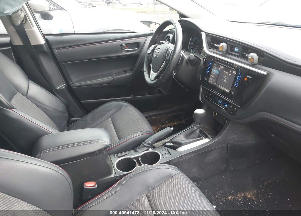 2017 TOYOTA COROLLA SE SPECIAL EDITION VIN: 5YFBURHE8HP621392