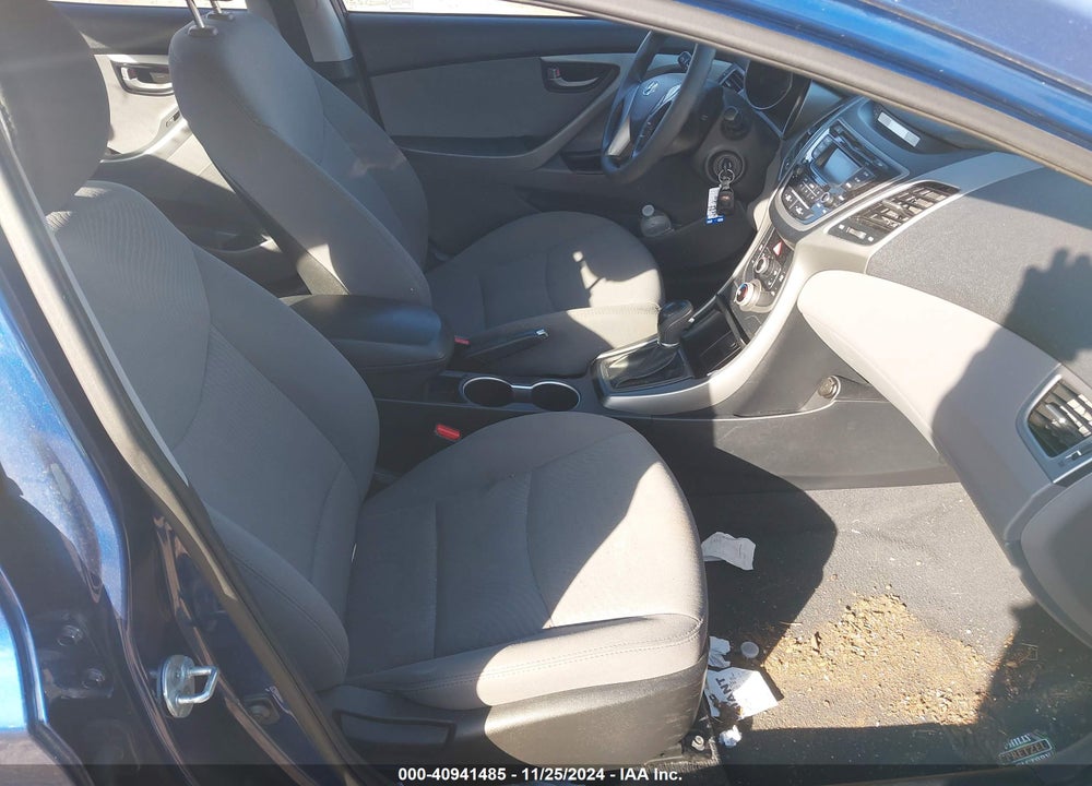 2016 HYUNDAI ELANTRA SE VIN: 5NPDH4AE8GH713947