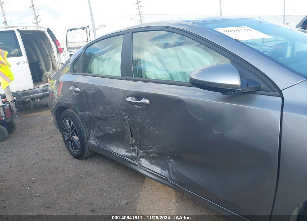 2023 KIA FORTE LXS VIN: 3KPF24AD9PE622384