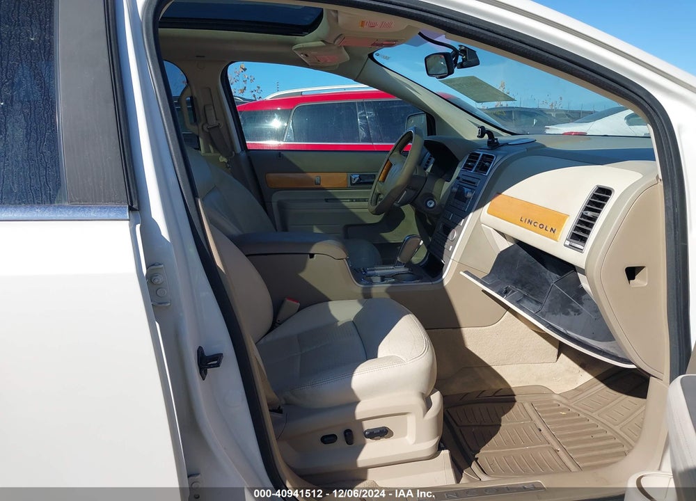2007 LINCOLN MKX VIN: 2LMDU68C47BJ31352
