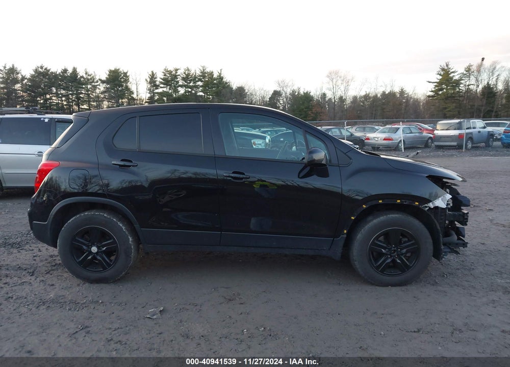 2020 CHEVROLET TRAX AWD LS VIN: KL7CJNSB0LB062557