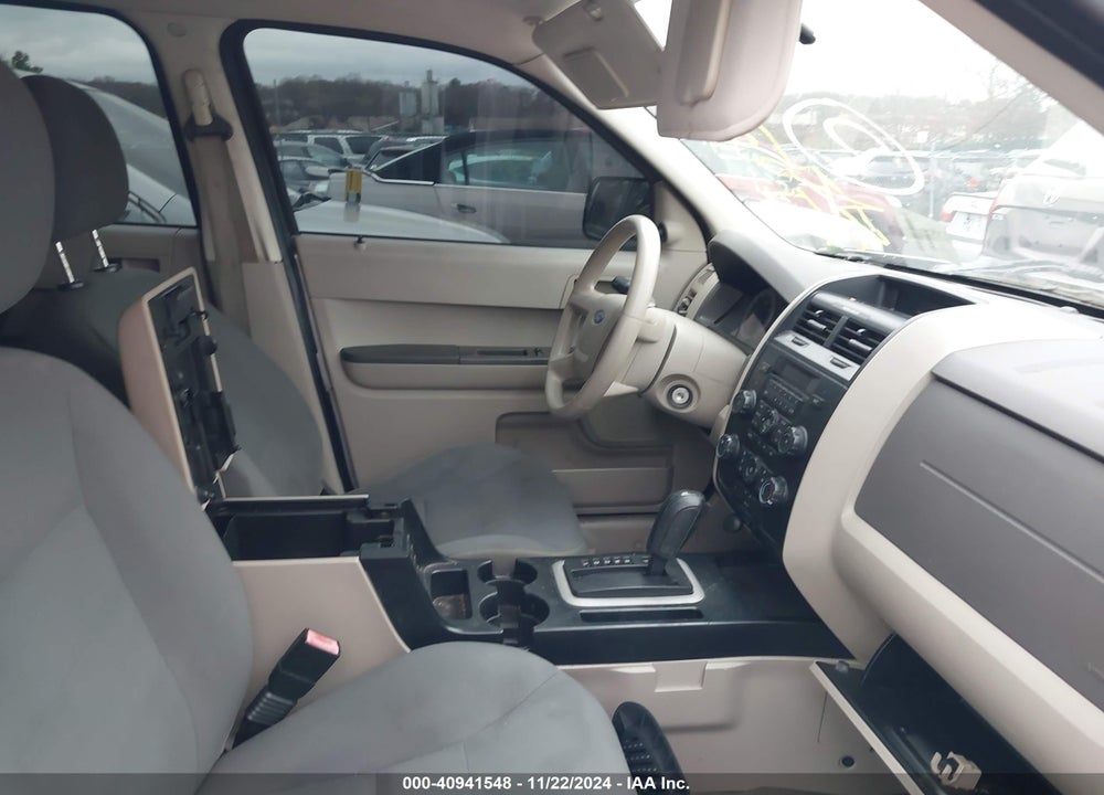 2008 FORD ESCAPE XLS VIN: 1FMCU92Z18KE18919