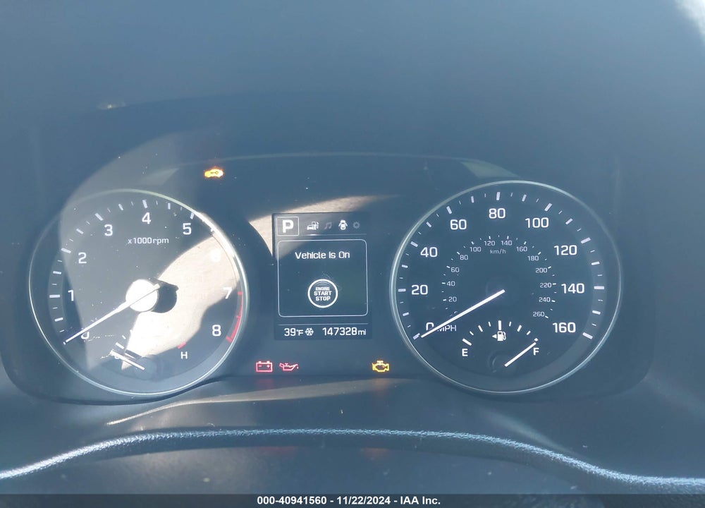 2017 HYUNDAI ELANTRA SE VIN: KMHD84LF3HU106024