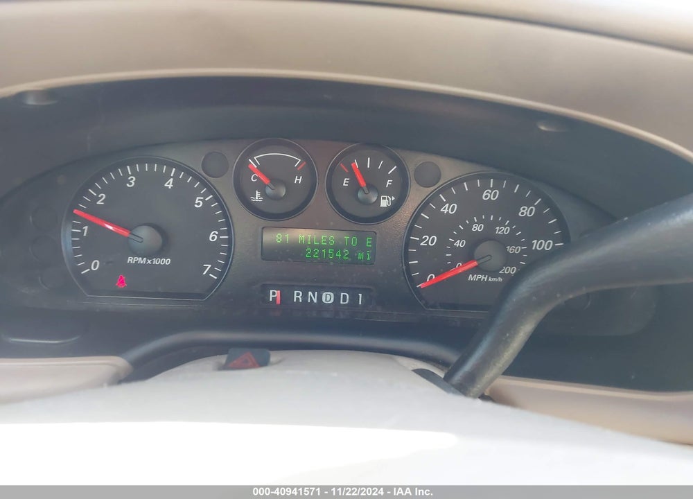 2005 FORD TAURUS SE VIN: 1FAFP53UX5A227754