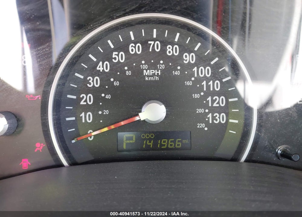 2014 KIA SEDONA LX VIN: KNDMG4C72E6549023