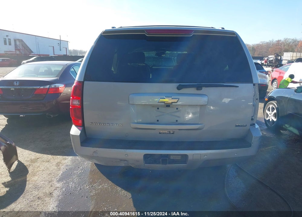 2008 CHEVROLET SUBURBAN 1500 LTZ VIN: 1GNFK16328J244807