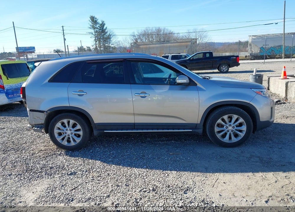 2014 KIA SORENTO EX V6 VIN: 5XYKU4A78EG512588